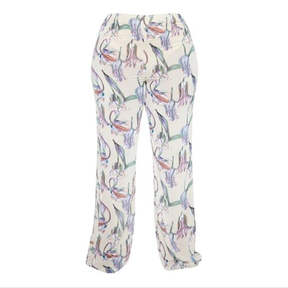 Pretty Little Thing Plus Dusty Pink Floral Wide Leg Trousers Size 14, NWT - Picture 1 of 10